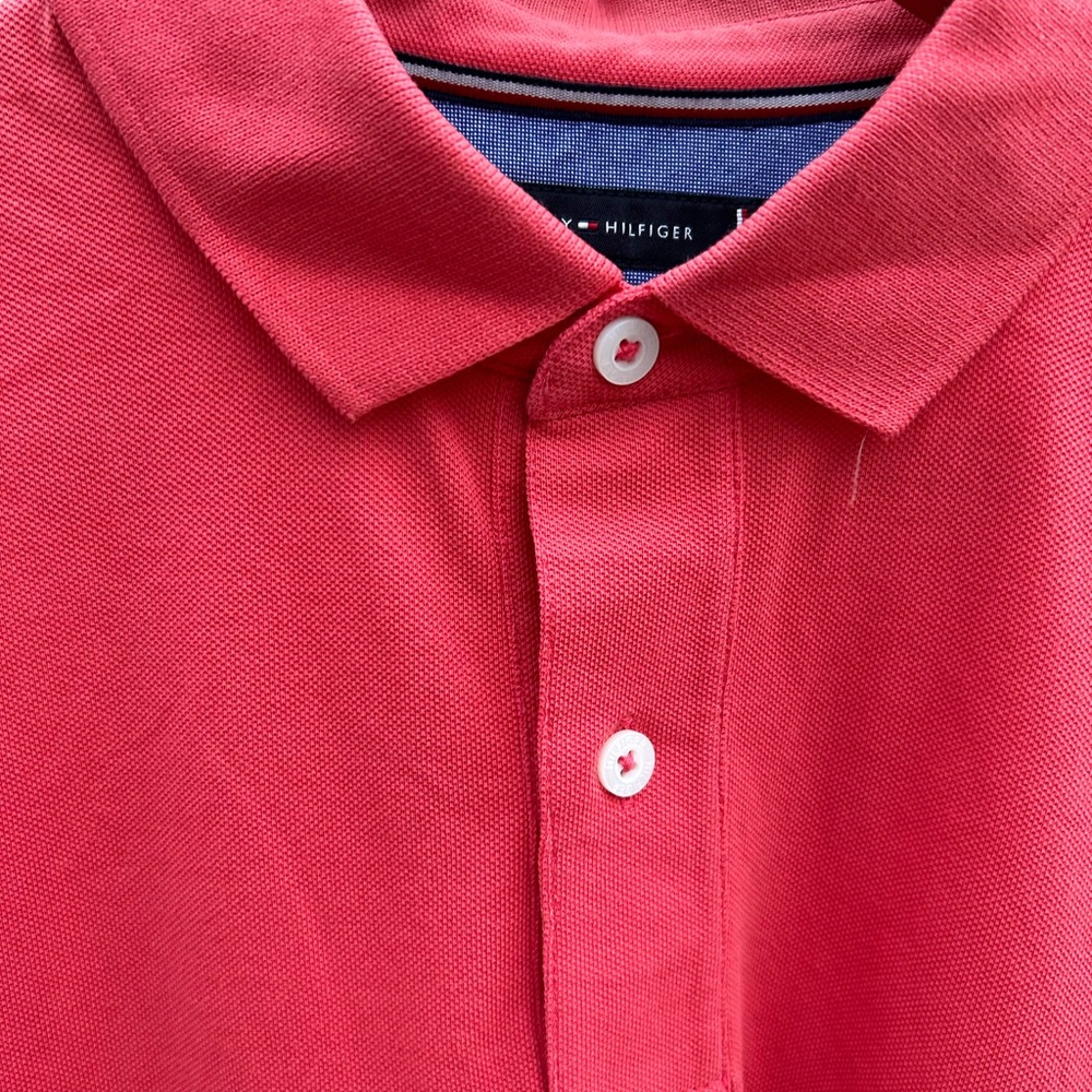 TOMMY HILFIGER T-SHIRT - Picture 4 of 10
